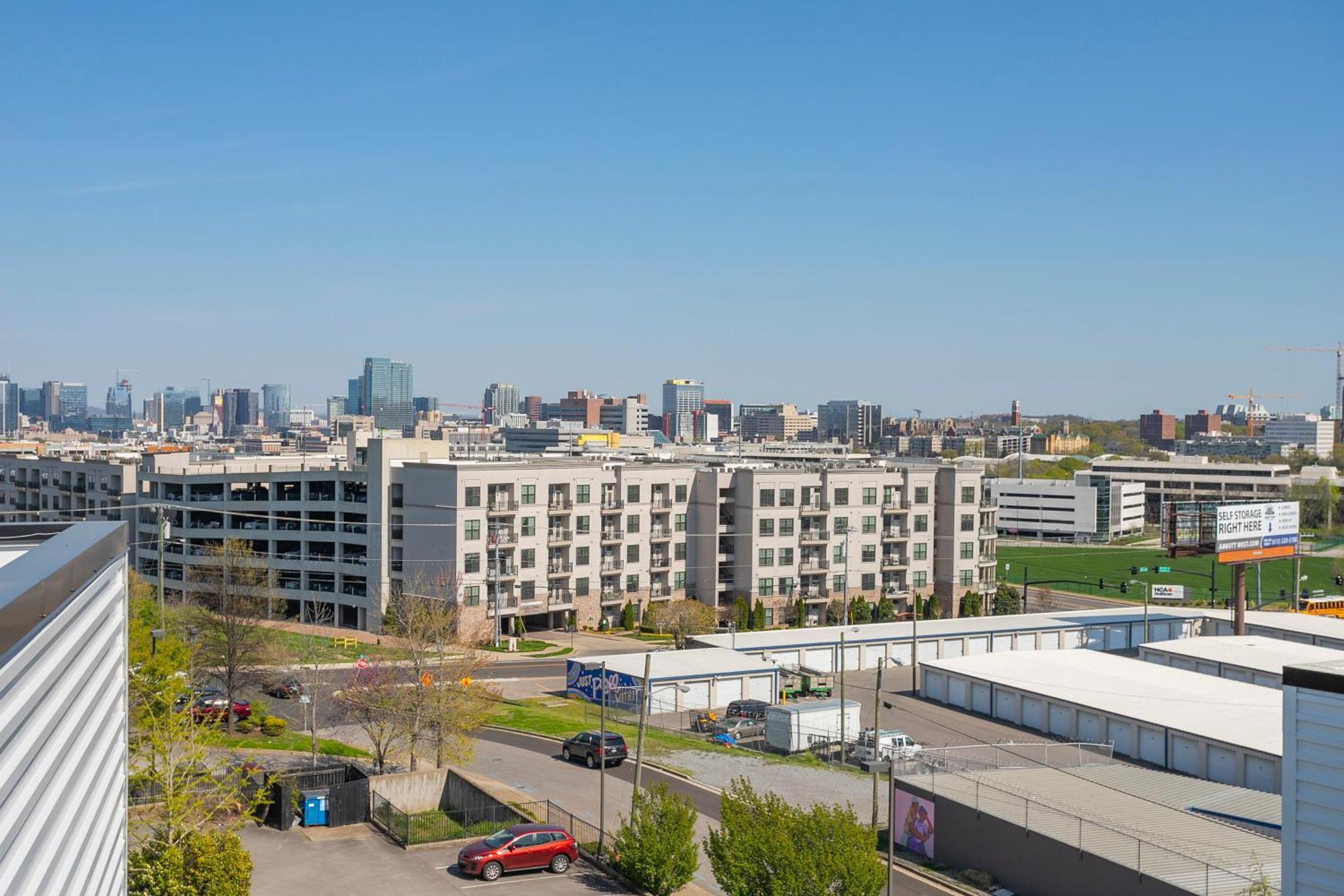 Luxury Townhome Skyline Views Mins To Dt Nashville Exteriér fotografie