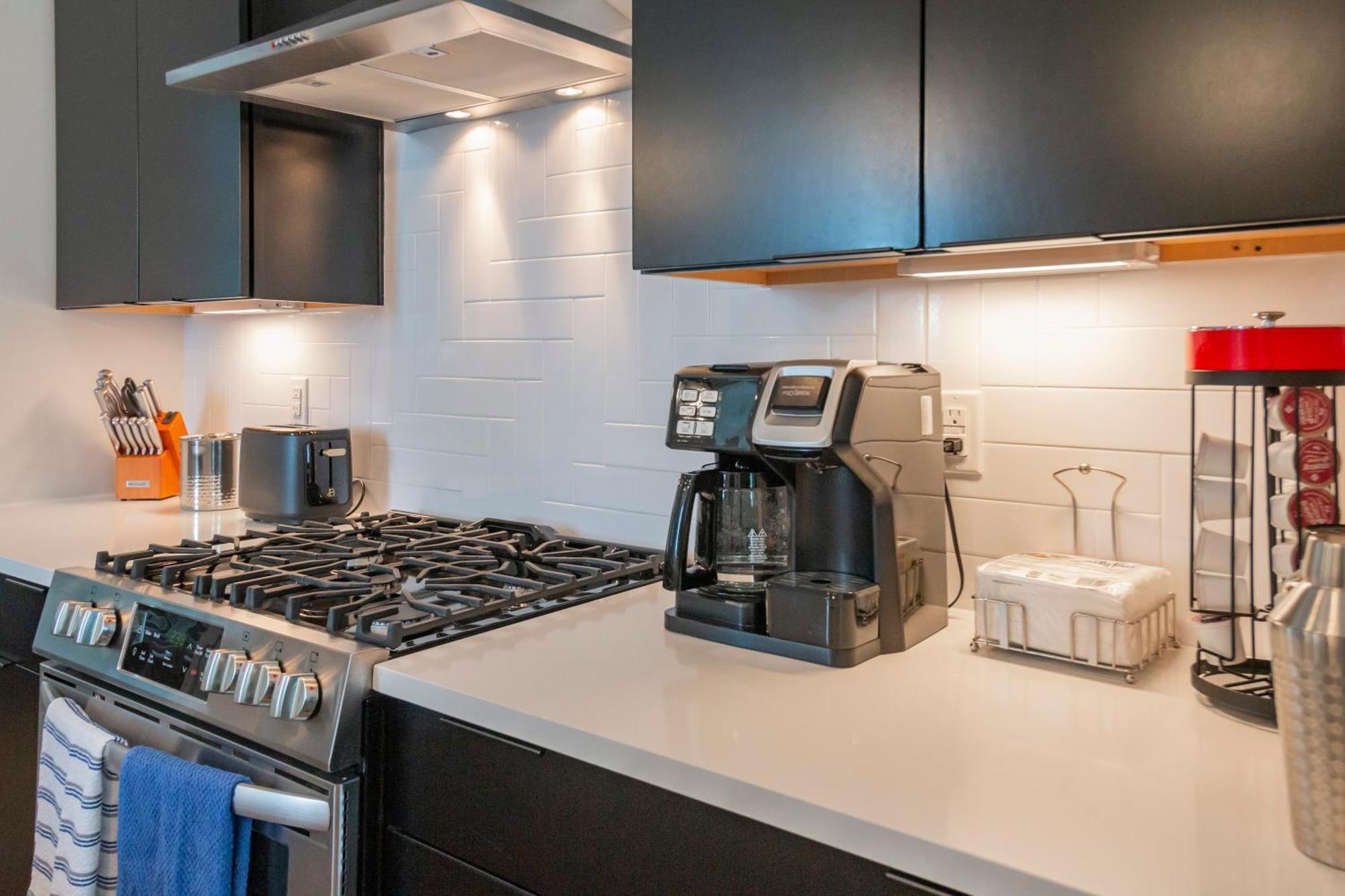 Luxury Townhome Skyline Views Mins To Dt Nashville Exteriér fotografie