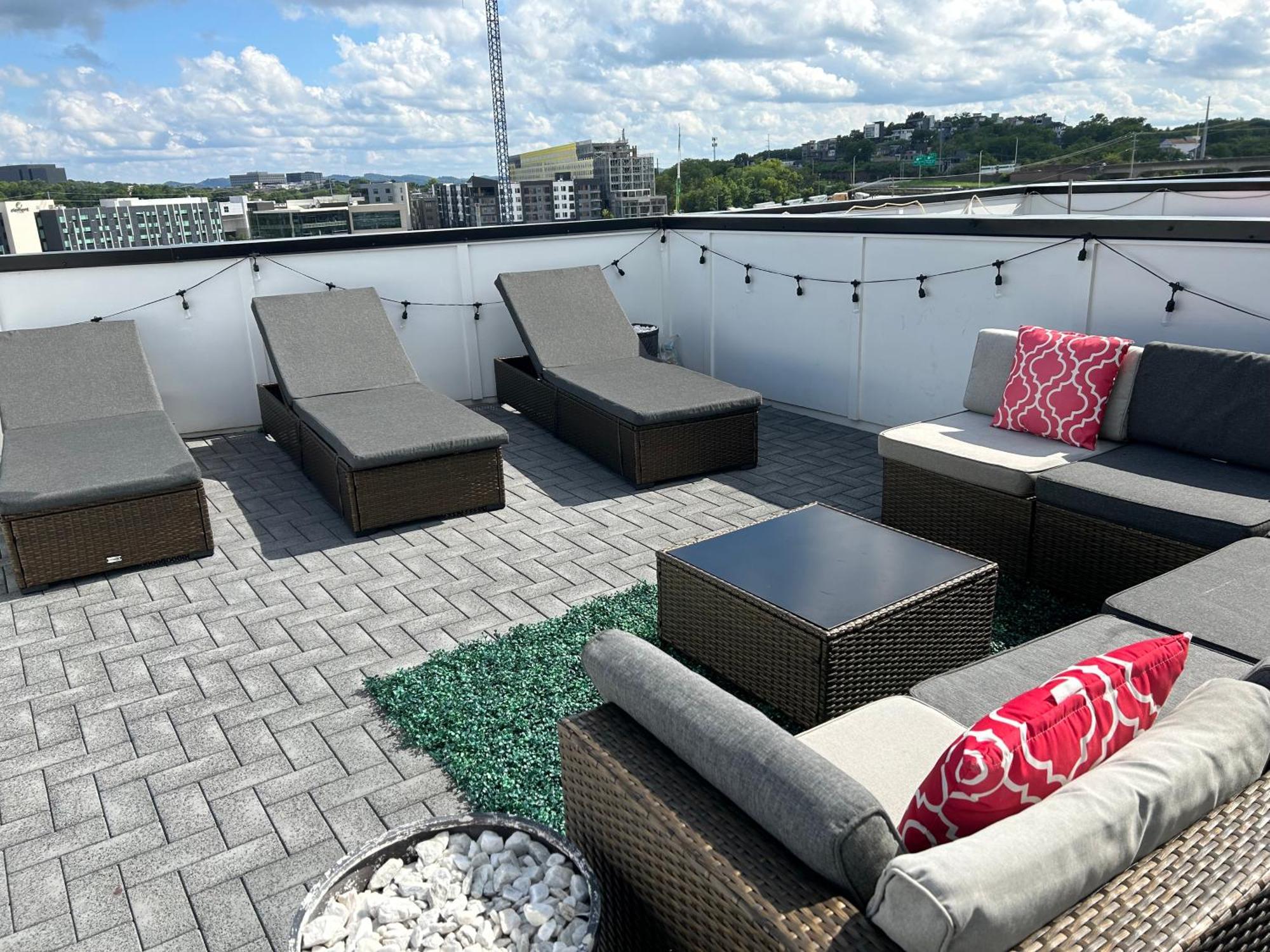 Luxury Townhome Skyline Views Mins To Dt Nashville Exteriér fotografie